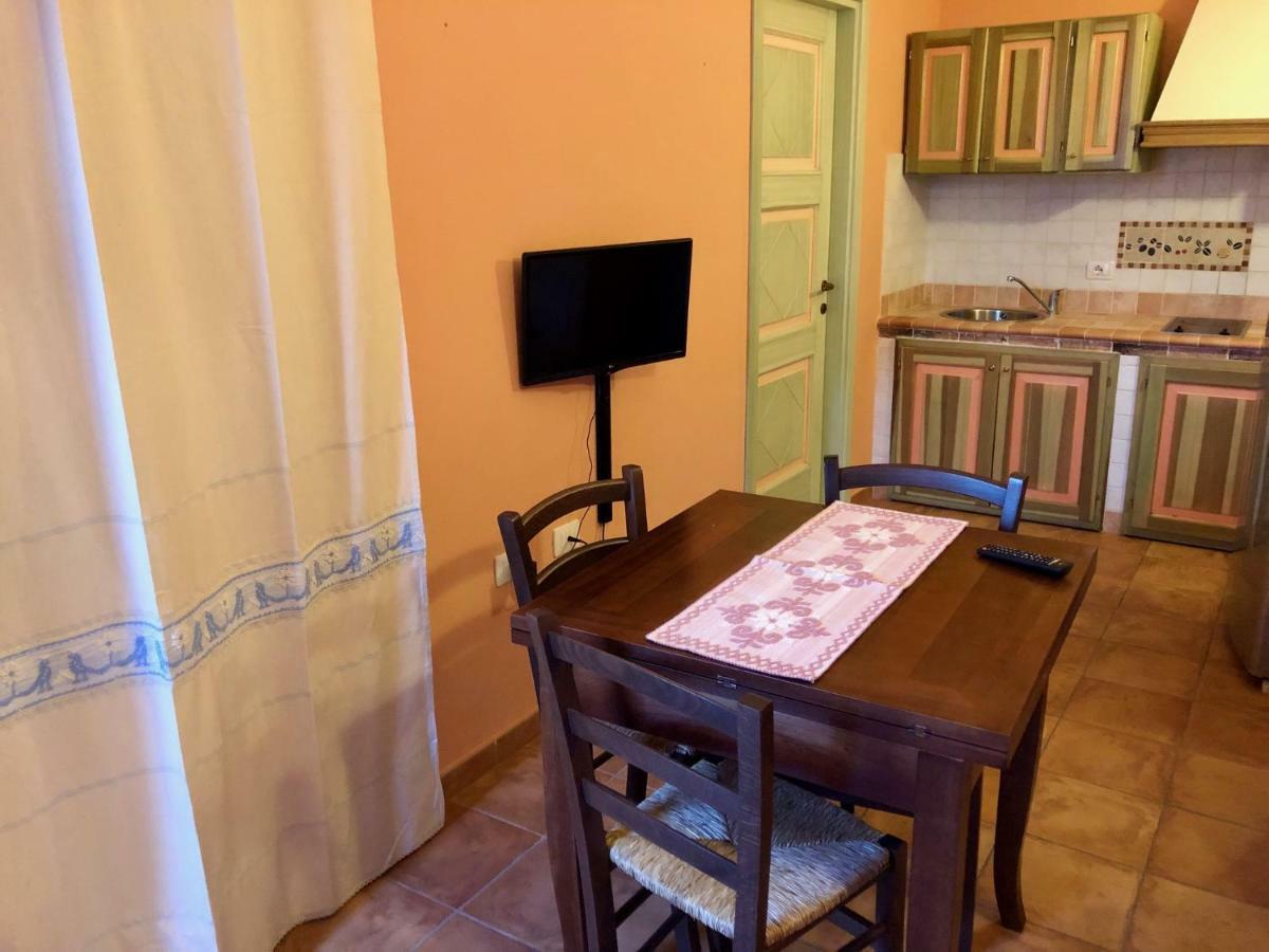 Sa Corti Antiga Apartment SantʼAntìoco Exterior foto